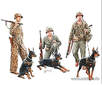DOGS IN SERVICE IN THE US MARINE CORPS 3 FIGURES + 3 DOGS 1/35 MASTER BOX 35155.（中古品）