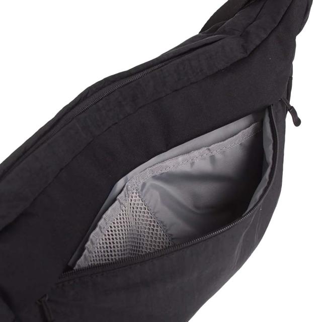 new balance ニューバランス SIMPLE SHOULDER シンプル・ショルダー 舟型 ショルダーバッグ 12.4L AC1739I