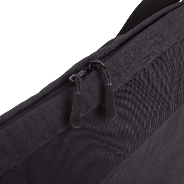 new balance ニューバランス SIMPLE SHOULDER シンプル・ショルダー 舟型 ショルダーバッグ 12.4L AC1739I