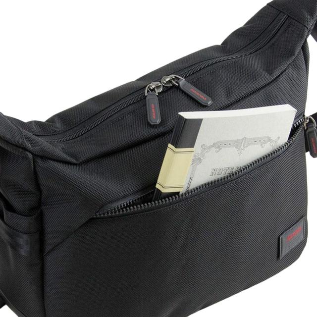 NEOPRO RED ネオプロ レッド ビジネス 舟形 ショルダーバッグ 2-113