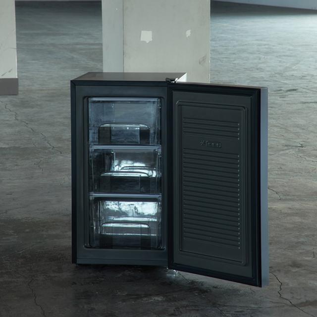 冷凍庫 小型 スリム 省エネ LPRKC001 Life on Products ライフ