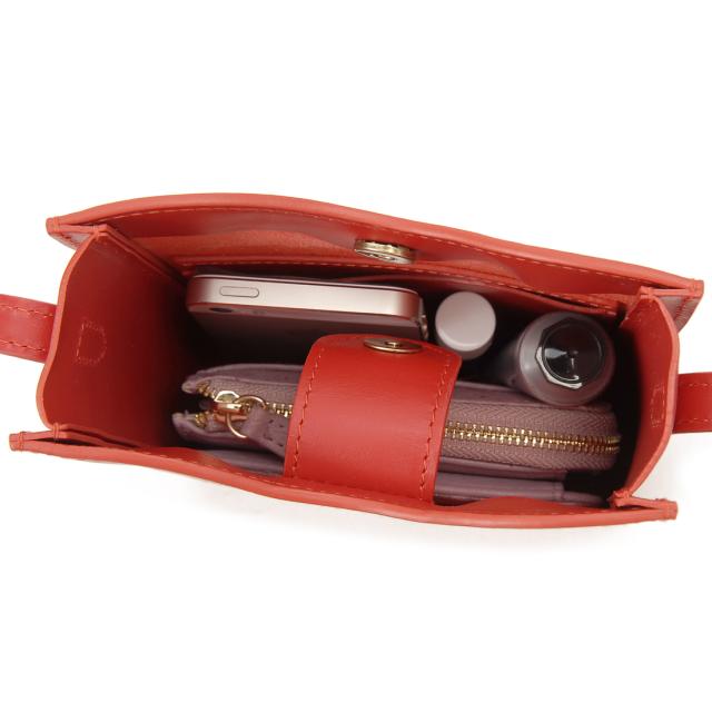 IL BISONTE イルビゾンテ ショルダーバッグ ローザ BCR325 PV RE185B