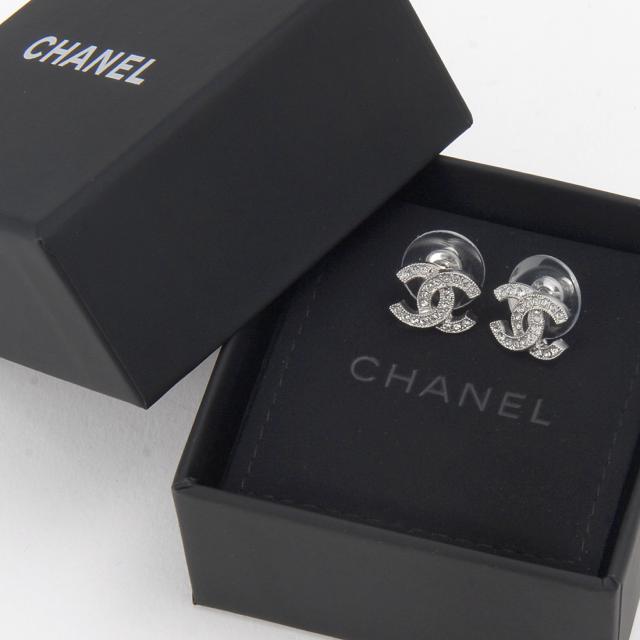 CHANEL シャネル ピアス レディース シルバー ABE100 Y02003 Z3502 CCマーク