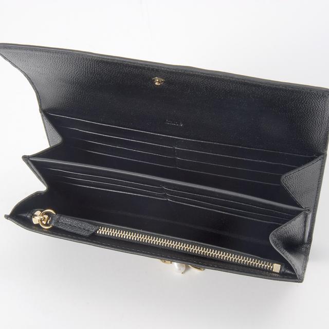 【美品】Chloe クロエ 長財布 ラウンドファスナー ブラック ロゴチャーム クロエ 黒 長財布 チャーム付き Chloe クロエ 長財布 ラウンド