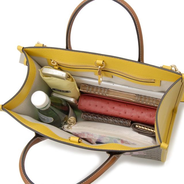 GUCCI グッチ トートバッグ 680956 U55AN 1562 GGラブ GUCCI グッチ トートバッグ レディース 680956 U55AN 1562 GG