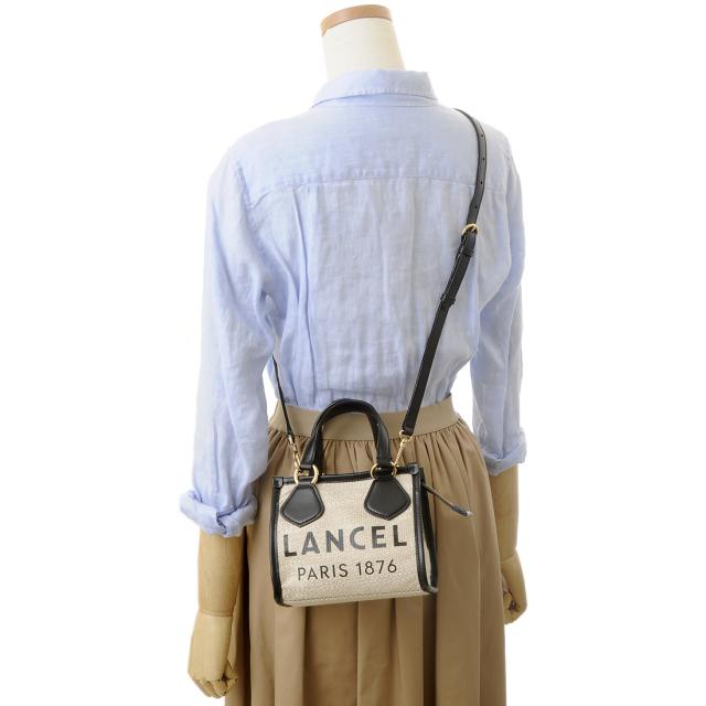 訳あり 正面右側取っ手部分に傷あり LANCEL ランセル ショルダーバッグ