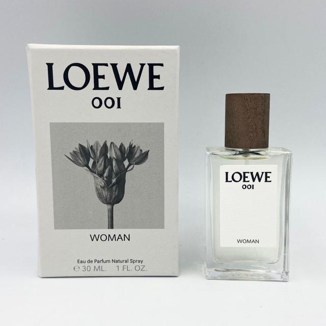 ロエベ 001 ウーマン オードパルファム 50ml オードゥ パルファン “ロエベ 001 ウーマン”（50mL）（香水