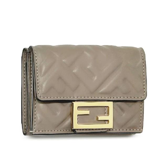 訳あり 正面左側にキズあり FENDI フェンディ 三つ折り財布 レディース グレージュ 8M0395 AAJD F0E65 TRI FOLD WALLET