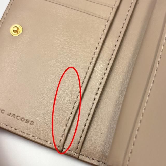訳あり 内側キズあり MARC JACOBS マークジェイコブス 二つ折り財布