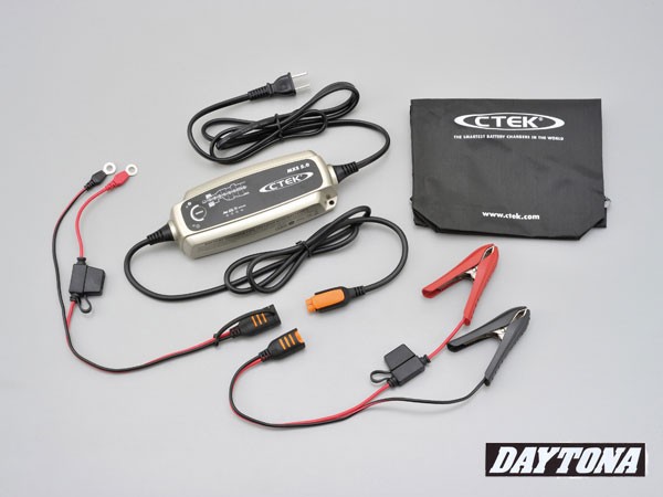 91497 デイトナ CTEK バッテリーチャージャー JS3300 防塵防水 バッテリー充電器