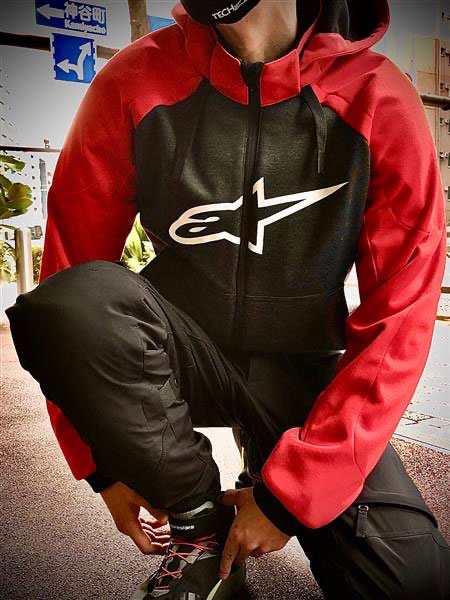 ☆送料無料☆alpinestars 4207021/CHROME SPORT HOODIE ASIA 日本人の体型に合わせたアジアフィット  気軽に羽織れる３シーズン対応スポーツライディングフーディ/パーカー /アルパインスターズ ジャケット