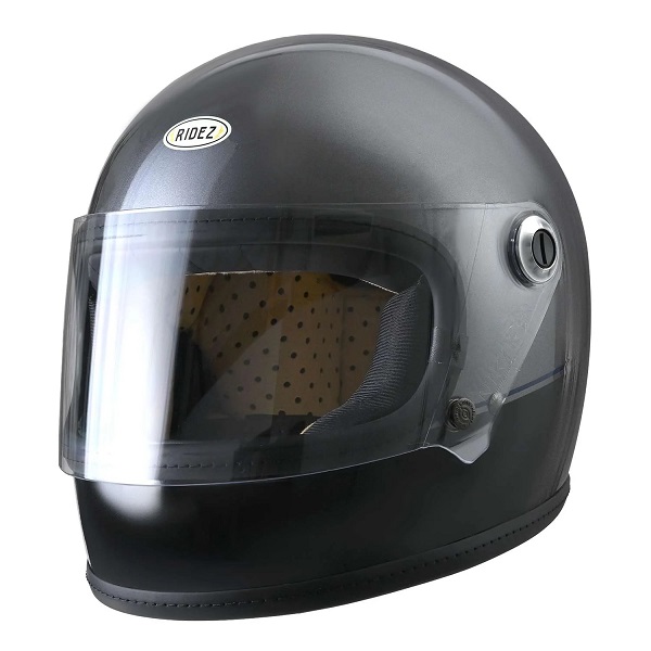 2010年限定版 ワンピースローのヘルメット 美品 2010年限定版 ワンピースローのヘルメット 美品 2010年限定版