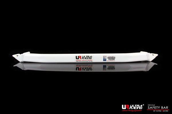 ウルトラレーシング リアメンバーブレース アルファロメオ GTV 91620G 1996/01〜2006/04 ウルトラレーシング リアメンバーブレース アルファロメオ 156 932A2