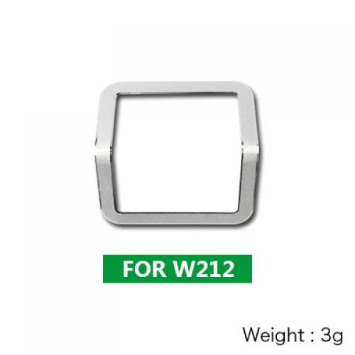 AL 車用外装パーツ 合金 適用: メルセデスベンツ W212 トリム 適用: W212 メルセデス W212 AMG ステッカー リア トランク メンバー ライト フレーム シルバー AL-DD-7625