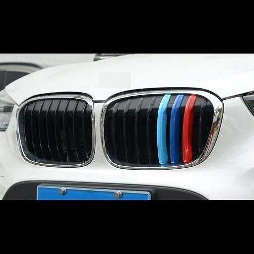 ミディアム メッシュ ブライト バー バンパー インテーク グリッド トリム フロント センター レーシング カバー 適用: BMW X1 F48 2016-2018 3ピース AL-EE-7668 AL