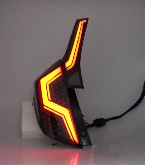 2個 リア バンパー テールライト ホンダ フィットジャズスイッチバック 2018 レッド 色 LED Red Cover・Black Cover AL-AA-9540
