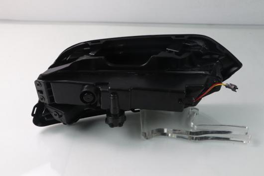 2個 LED ホンダ HRV HR-V ヴェゼル 2019 イエロー カラーターンシグナル機能 12V DRL フォグランプ 装飾 White AL-BB-1625 AL_2