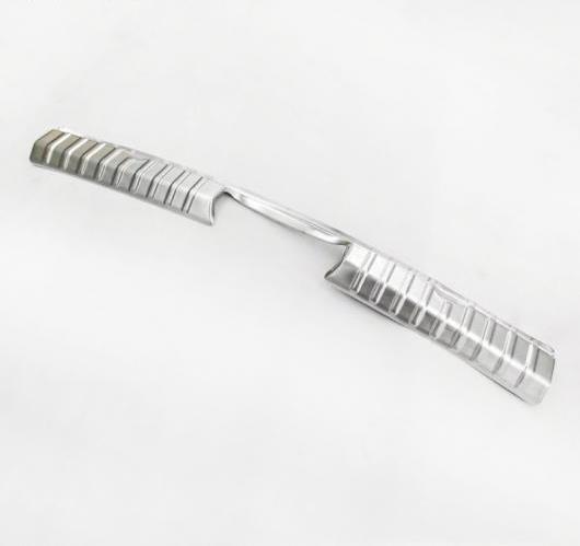 ステンレス スチール BMW 1シリーズ2017 リア バンパー トランク プレート カバー トリム AL-BB-6544 ALの通販は 13,011円