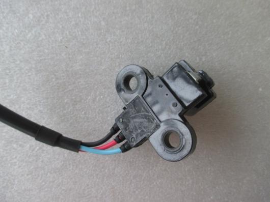 クランクシャフト位置センサー 三菱 ミラージュ MD330891 AL-CC-8395 AL_1