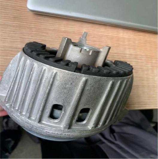 車部品 エンジンマウント MB:W212 S212 A207 C207 E 2072400717 2122407117 A2122407217 AL-EE-2216 ALの通販は 14,280円