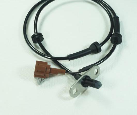 2ピース 適用: ナバラ D40 2005-2014 ABS センサー リア左 47901-EB70A 47901EB70A リア右 47900-EB70A 47900EB70A AL-FF-2501 AL