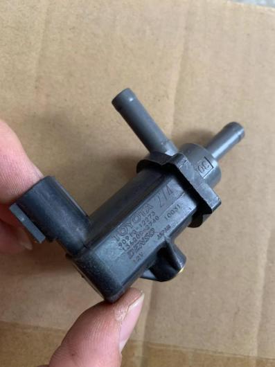 OEM 90910-12273 136200-2740 EGR バルブ 適用: トヨタ レクサス AL-FF-5875 AL