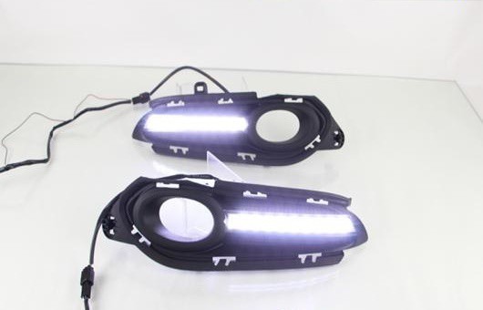 適用: ホンダ ベゼル 2014-2015 LED DRL 高光度 ガイド フォグ ランプ デイタイムランニングライト AL-HH-0470 AL