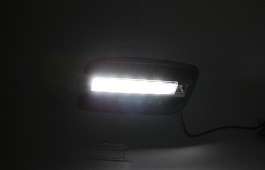 適用: 日産 ティアナ LED DRL 高光度 ガイド フォグ ランプ デイタイムランニングライト A スタイル AL-HH-0527 AL