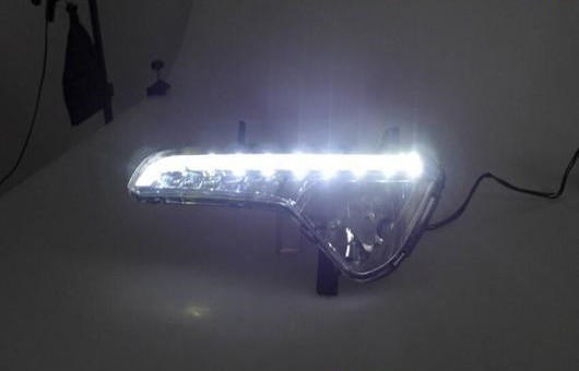 適用: 起亜 スポーテージ R 2010-2012 LED DRL 高光度 ガイド フォグ ランプ デイタイムランニングライト A スタイル AL-HH-0603 AL