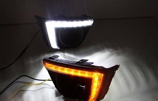 適用: ホンダ フィット 2014-2015 LED DRL 高光度 ガイド フォグ ランプ デイタイムランニングライト AL-HH-0667 AL