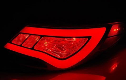 LED テール ランプ 適用: ヒュンダイ/現代/HYUNDAI アクセント テールライト ソラリス ヴェルナ リア ライト DRL + ターンシグナル ブレ