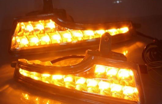 適用: 日産 アルティマ 13-16 LED DRL フォグ ランプ デイタイム ランニング 高光度 ガイド ライト 35W ホワイト〜イエロー 5500K AL-HH-