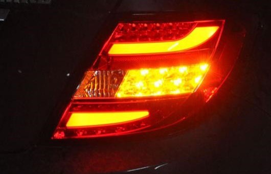 適用: メルセデスベンツ/MERCEDES BENZ ベンツ W204 C180 C200 C260 LED テール ライト 2007-2010 ランプ アルティス リア DRL + ブレーの通販は