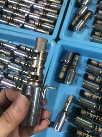 バルブ アジャスター 15830 RBB 003 可変バルブ オイル コントロール バルブ 適用: ホンダ シビック アコード CR V FR V アキュラ/ACURA 15830 RBB 002 15830RBB003 AL-II-6895 AL