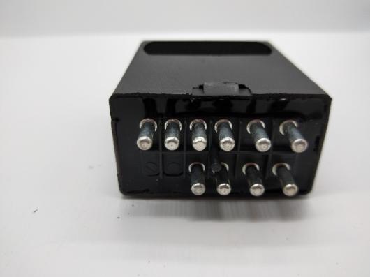 フューエル ポンプ リレー 0035452505 0 035 452 505 適用: メルセデス フューエル ポンプ リレー 420SEL 560SEC/SEL/SL 00354 2 年 AL-II-6904 AL 7,300円