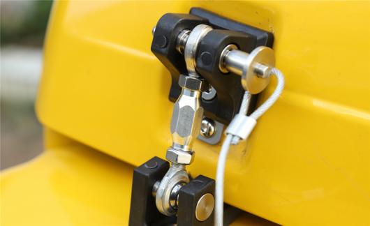 フード ラッチ 盗難防止 フード キャッチ ロック 適用: ジープ/JEEP ラングラー TJ 1997 1998 1999 2000 2001 2002 2003 2004 2005 2006 ブラック A AL-KK-7235 ALの通販は