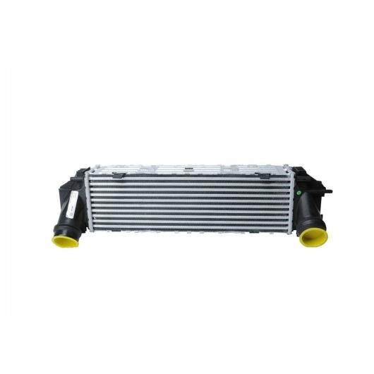 インタークーラー 充電 エア クーラー 適用: BMW 2012-16 528i xDrive 2.0L ターボ BEHR 17117618768 AL-MM-8805 AL