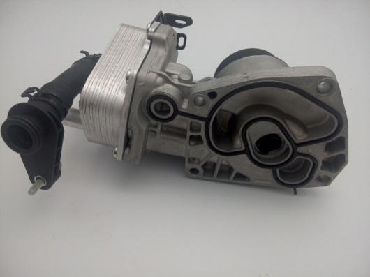 LR006653 LR004287 2.2L ディーゼル オイル クーラー 適用: LR フリーランダー 2 2006- イヴォーク 2012- オイル クーラー スペア エンジン パーツ AL-MM-9378 AL_1