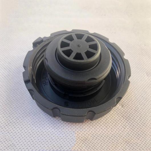 AL ラジエーター ウォーター クーラント エクスパンションタンク キャップ 2105010615 適用: メルセデス W203 W204 W140 W215 W219 W208 W209 W212 W210 W211 AL-NN-5900