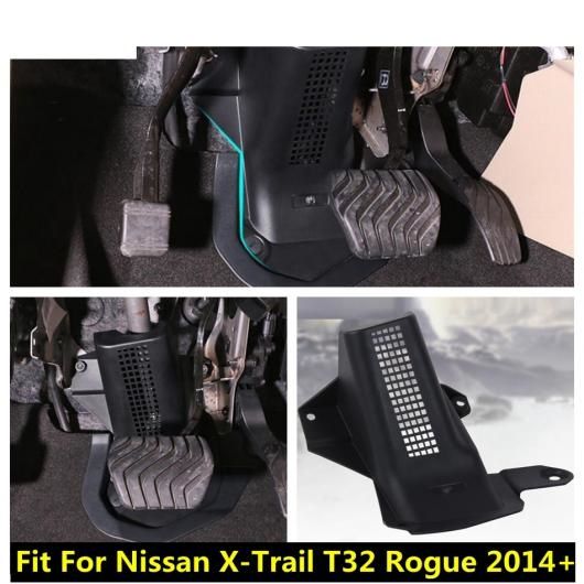 アクセサリー 適用: 日産 X-トレイル X トレイル T32 ローグ 2014-2020 ステアリング ホイール シャフト フット レスト ペダル 保護 カバー トリム インテリア AL-OO-9703 ALの通販は