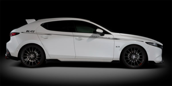 ブリッツ/BLITZ エアロスピードRコンセプト サイドスポイラー マツダ MAZDA3 FASTBACK 未塗装 60385
