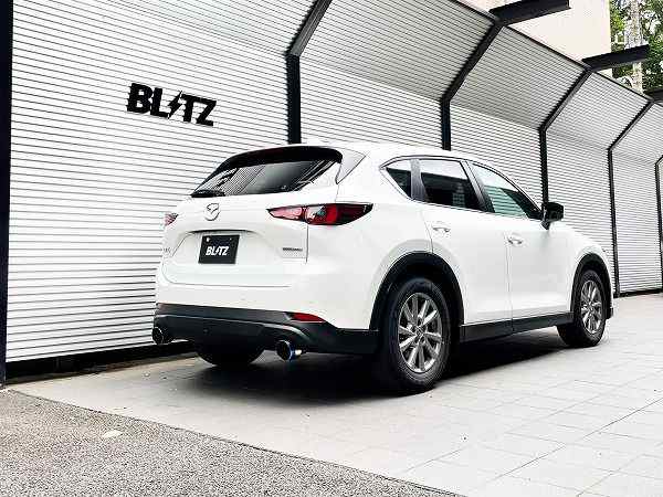 ブリッツ/BLITZ NUR-SPEC CUSTOM EDITION マフラー チタンカラー(VSR) 63201V マツダ CX5 KF2P SHVPTS AT専用,2WD専用 2021年12月〜の通販は