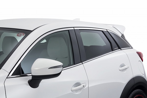 ダムド/DAMD ステンレスウィンドウトリム マツダ CX-3 DK5FW/DK5AW 2015年02月〜 ベルトラインガーニッシュ コンプリート(上下)の通販は