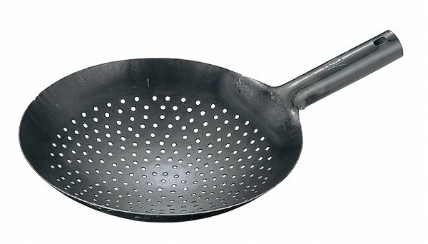 山田工業所 鉄 打出 穴明 中華片手鍋 27cm 0196400の通販は 6,233円