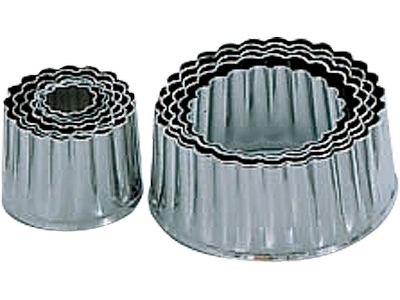 18-8 パテ抜型 菊 入数：1セット(12pcs) (026104-001)