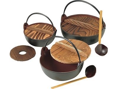 五進鉄内部ホーロー田舎鍋 21cm 杓子付 (008174-003)の通販は