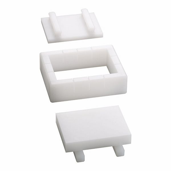 山県化学 押し寿司型 にぎり寿司 小 10ヶ取 材質:ポリエチレン 出来上がり寸法(1個分):幅45×高さ23×厚さ20mm 米飯質量(1個 山県化学 にぎり寿司押し型 中 10ヶ取 ポリエチレン 日本製 BSS332