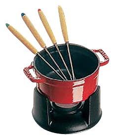 【新品】【廃盤】ストウブ　ミニチョコレートフォンデュセット　チェリー ストウブ(Staub) ミニ・チョコレートフォンデュセット チェリー 10cm