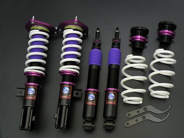 ファイナルコネクション　車高調　zvw50 プリウス ファイナルコネクションECショップ / STEALTH BLACK TWIN TOYOTA