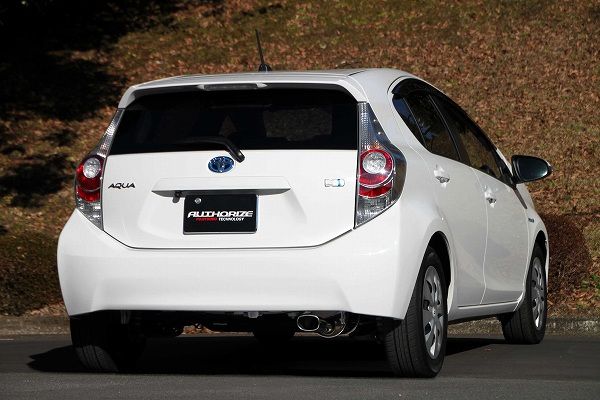 フジツボ(FUJITSUBO) A-E マフラー トヨタ アクア DAA-NHP10 1NZ-FXE